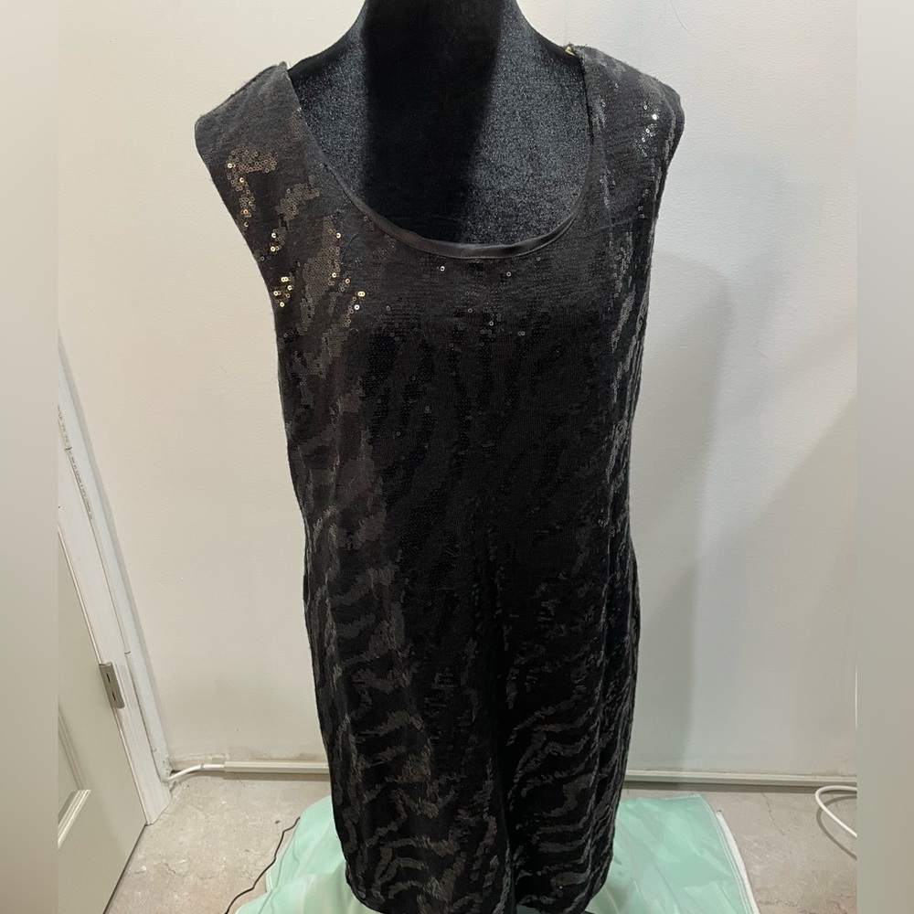 Black Sequin Sleeveless Dress